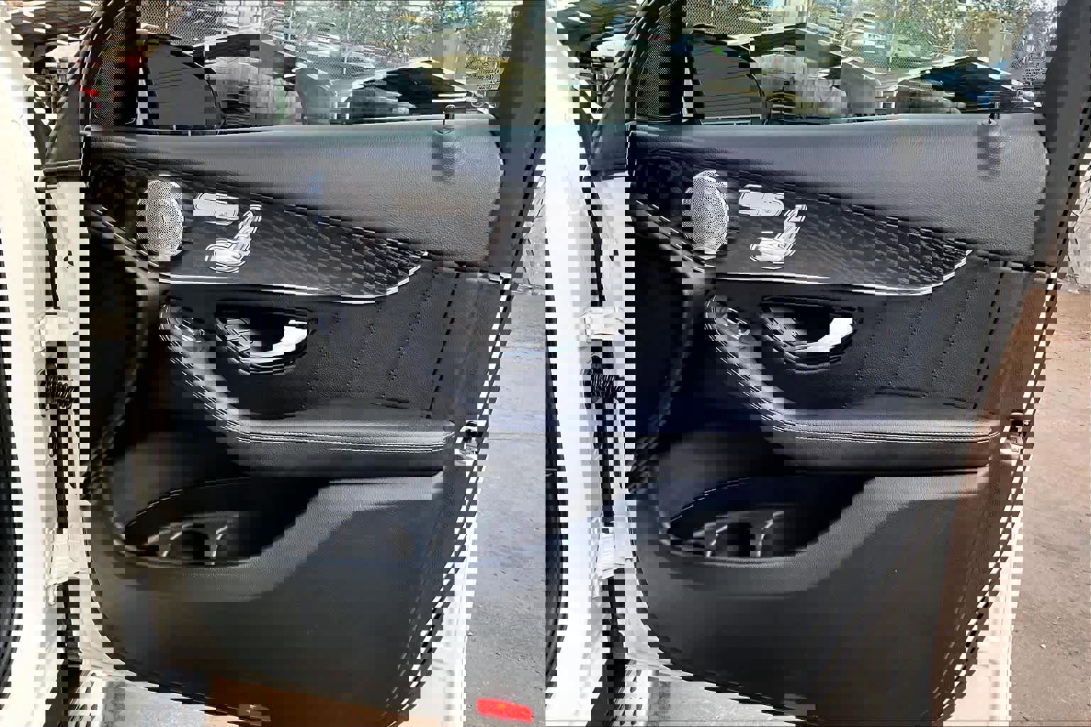 Used 2018 Mercedes-Benz GLC 300 4MATIC Coupe image 23