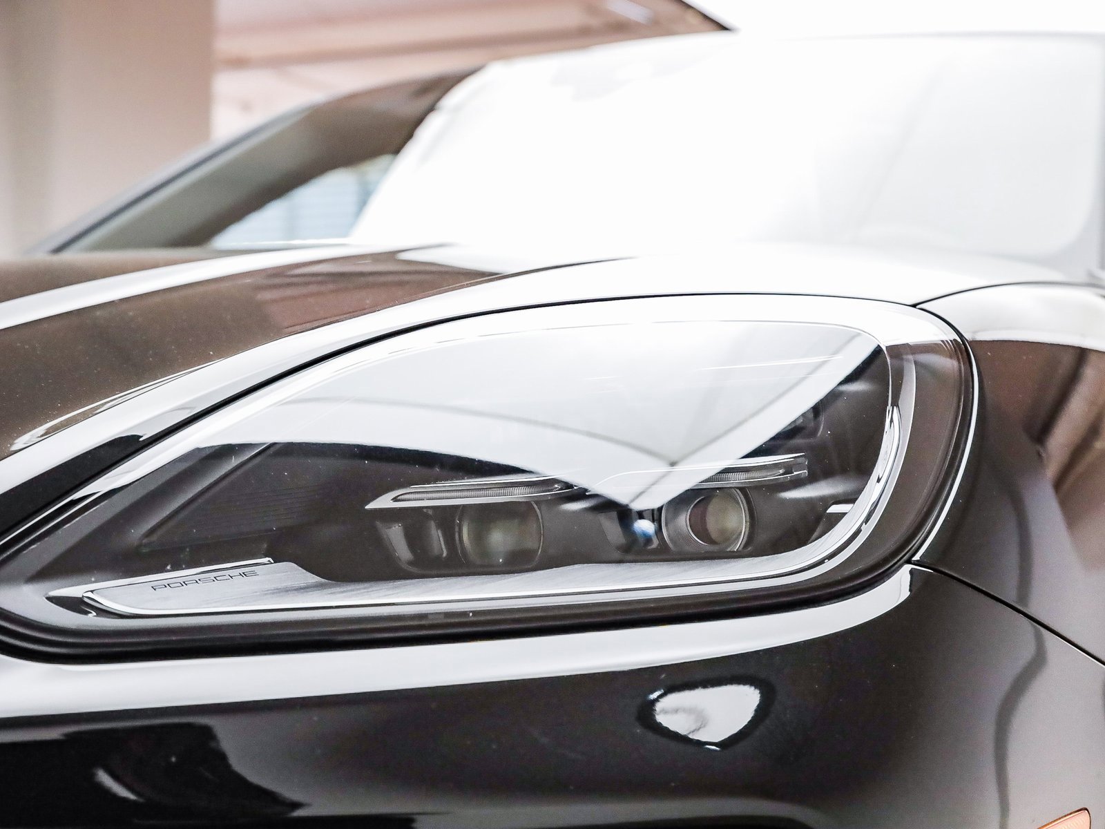 Used 2025 Porsche Cayenne S image 11