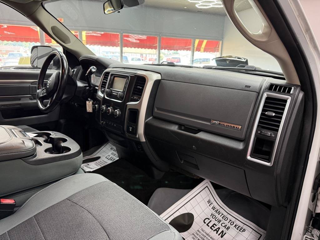 Used 2017 RAM 3500 Big Horn AWD/4WD image 9