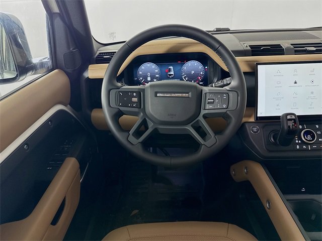 New 2026 Land Rover Defender 130 X-Dynamic SE image 25