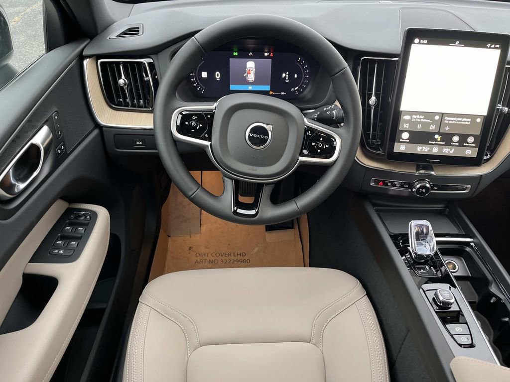 New 2026 Volvo XC60 B5 Plus w/ Protection Package Premier image 14
