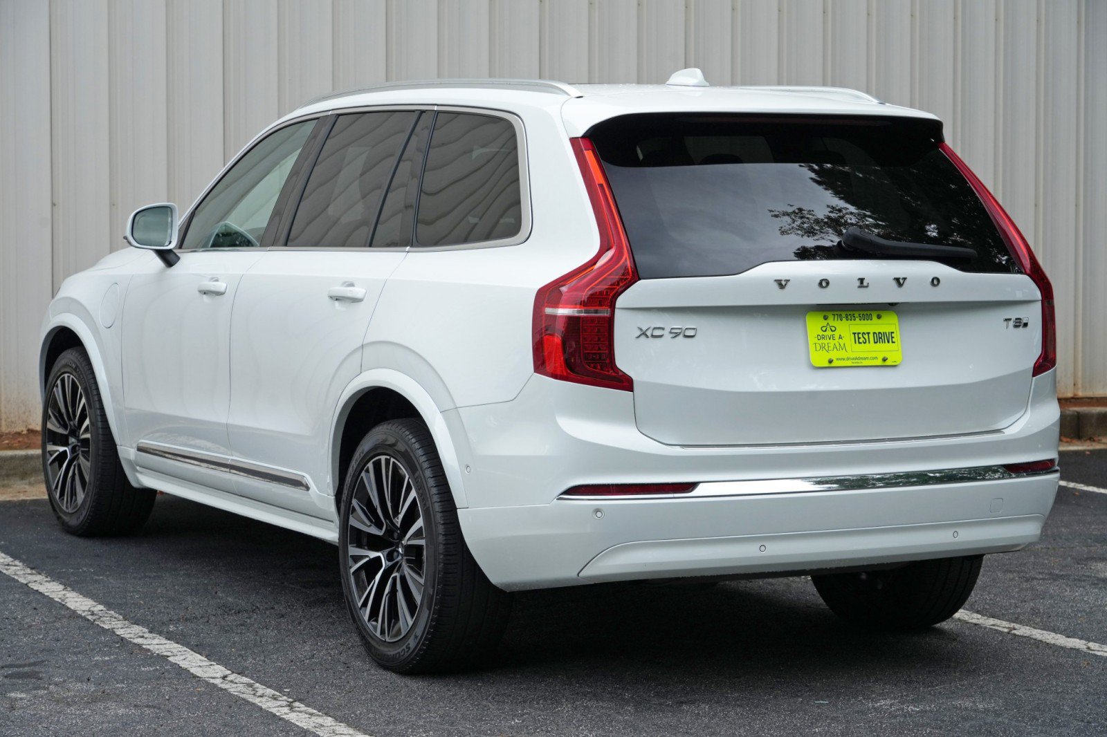 Used 2025 Volvo XC90 T8 Plus AWD/4WD image 53