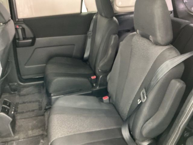 Used 2012 MAZDA MAZDA5 Sport FWD image 22