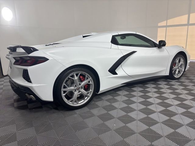 Used 2022 Chevrolet Corvette Stingray Premium Conv w/ Z51 Performance Package RWD image 48