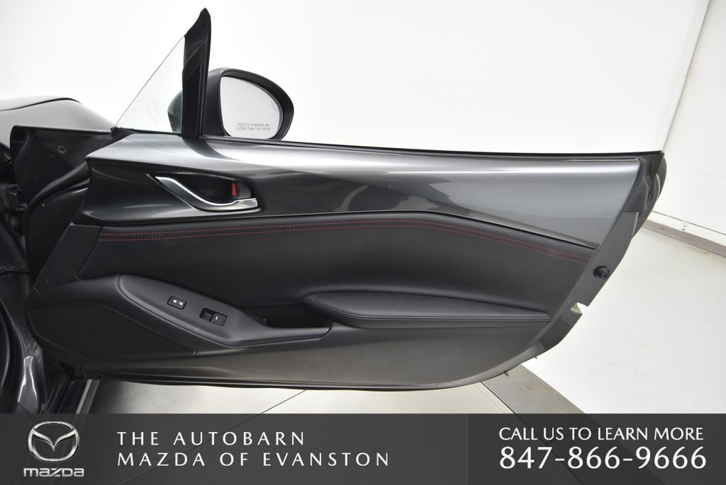 Used 2017 MAZDA MX-5 Miata RF Club image 36