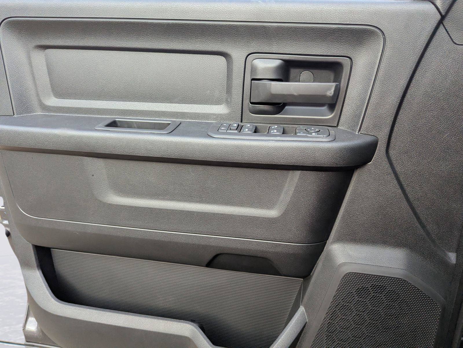 New 2026 RAM 2500 Tradesman AWD/4WD image 13