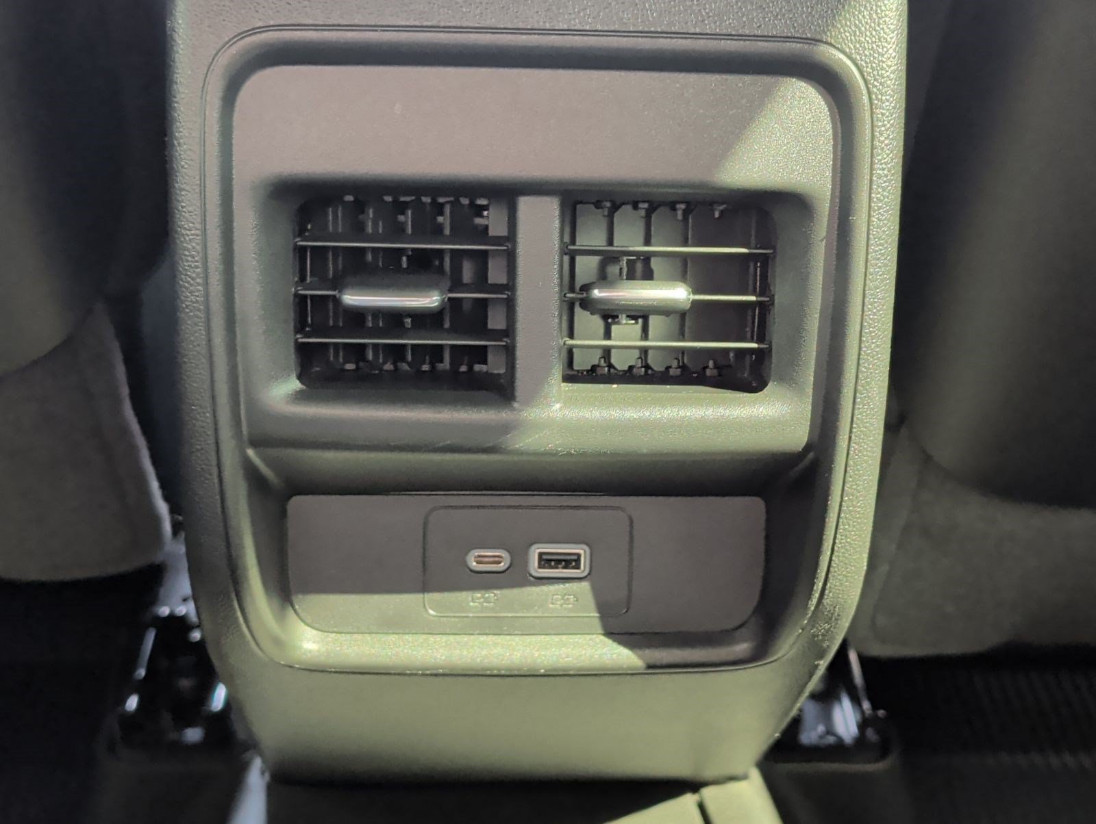 Used 2023 Cadillac XT4 Sport w/ Enhanced Visibility Package FWD image 25
