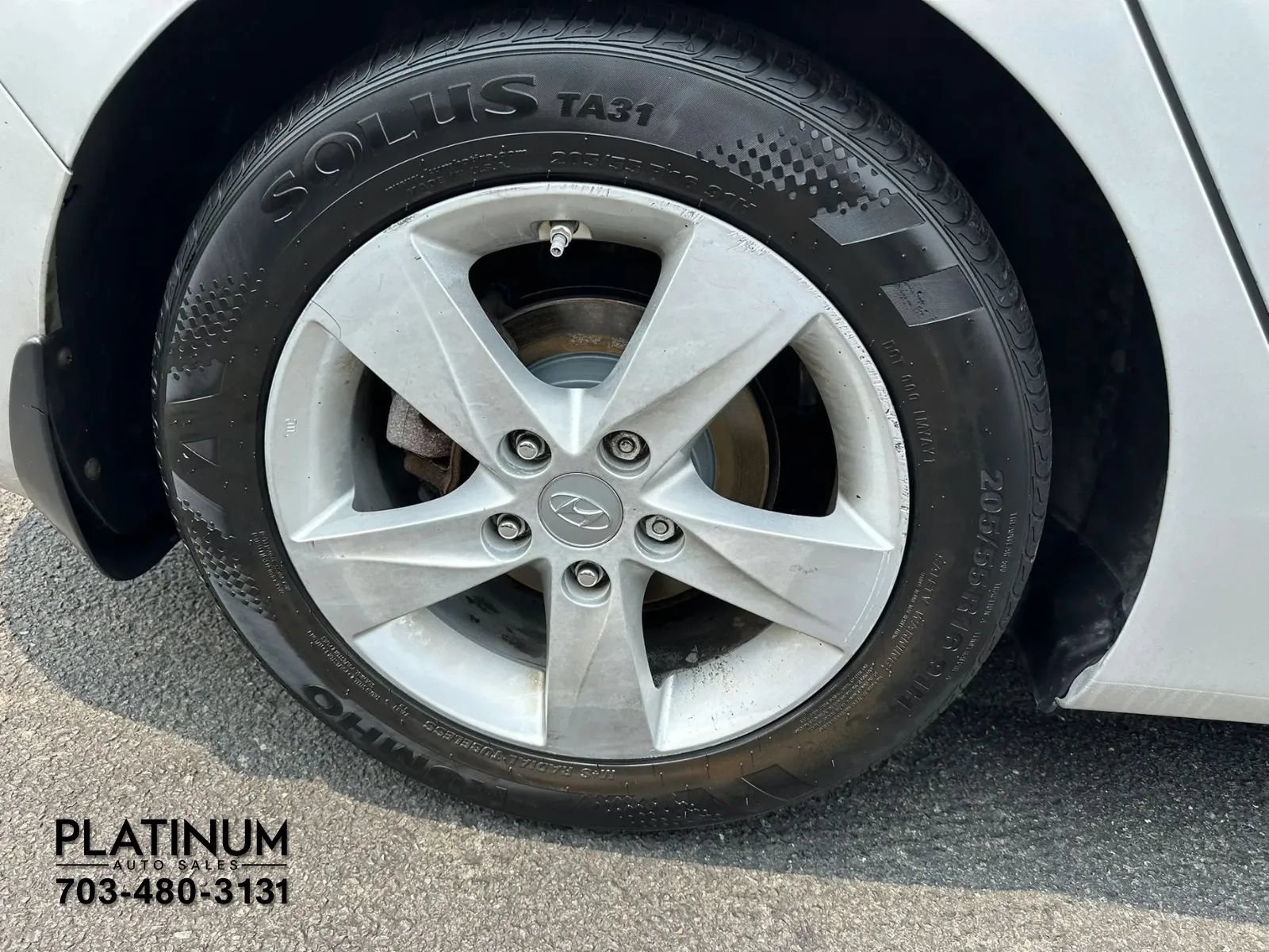 Used 2012 Hyundai Elantra GLS w/ Preferred Pkg 3 FWD image 20
