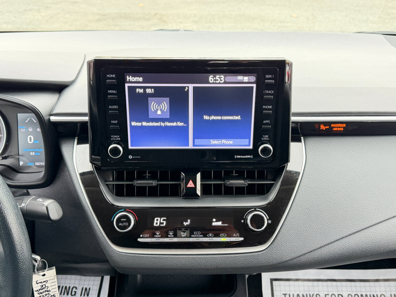 Used 2022 Toyota Corolla LE image 20