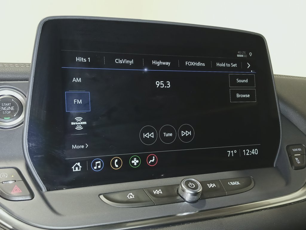 Used 2025 Chevrolet Blazer LT FWD image 22