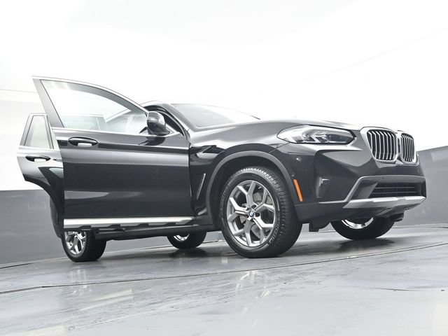 Used 2024 BMW X3 xDrive30i w/ Convenience Package AWD/4WD image 41