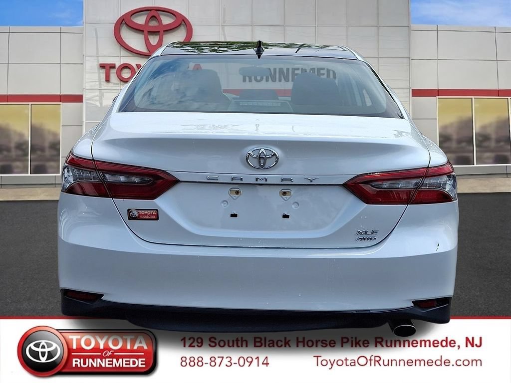 Certified 2022 Toyota Camry XLE AWD/4WD image 5