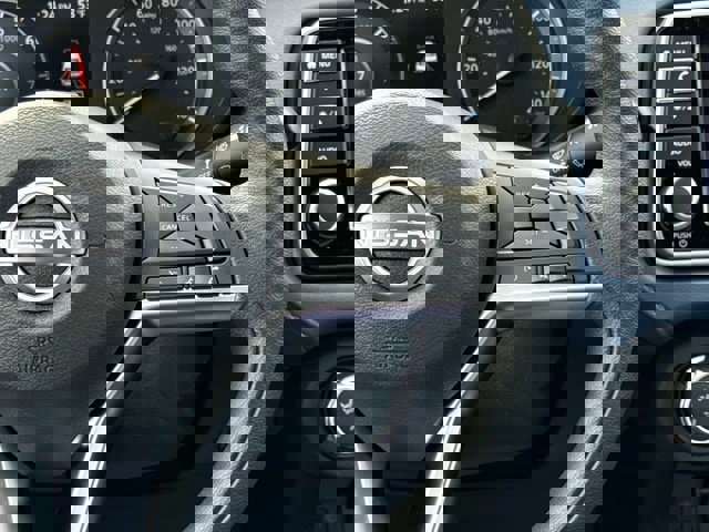 New 2025 Nissan Versa SV w/ Trunk Package image 19