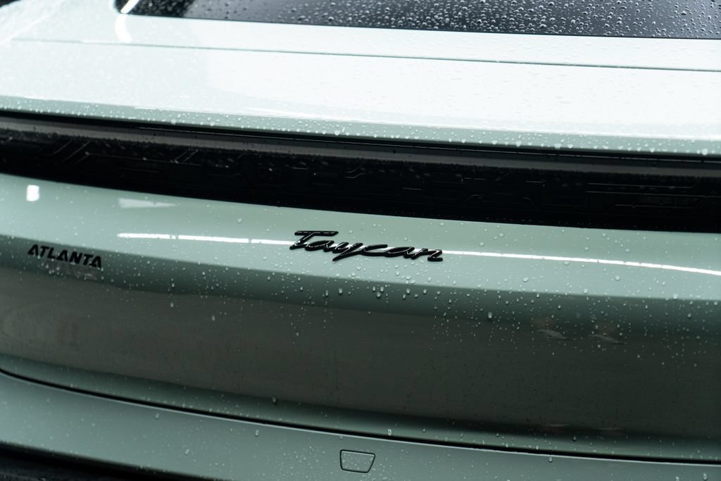 Used 2025 Porsche Taycan RWD image 16