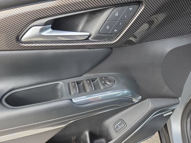 Used 2026 Chevrolet Traverse High Country w/ LPO, Floor Liner Package AWD/4WD image 18