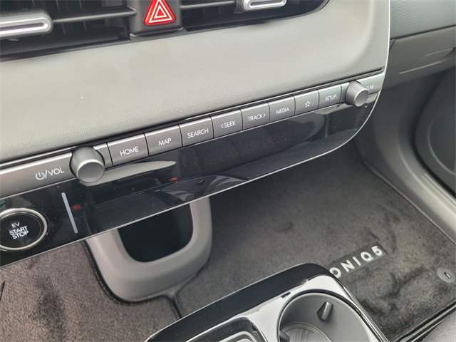 New 2026 Hyundai Ioniq 5 SE image 17