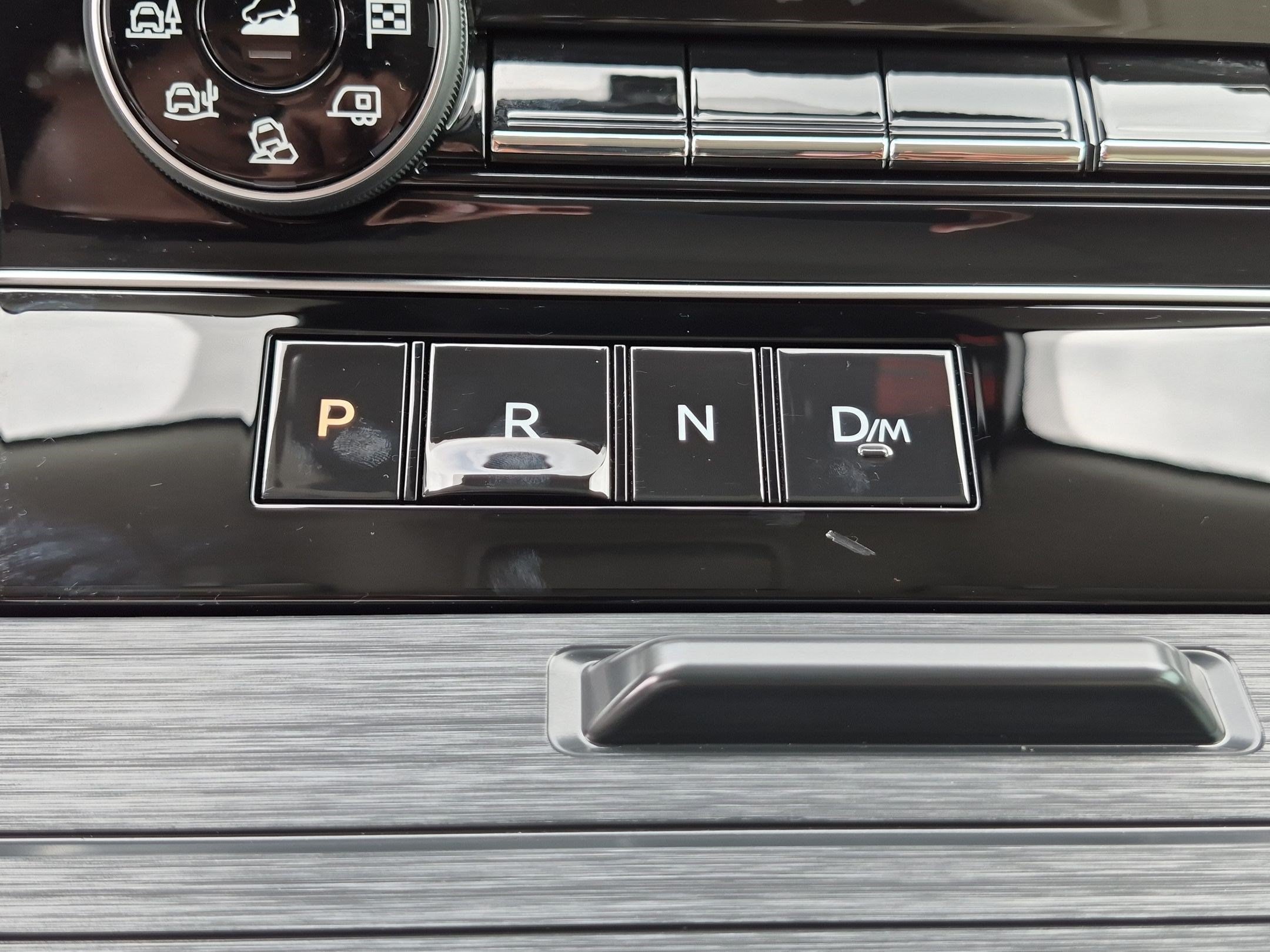 New 2026 Nissan Armada Platinum w/ Accent Package AWD/4WD image 27
