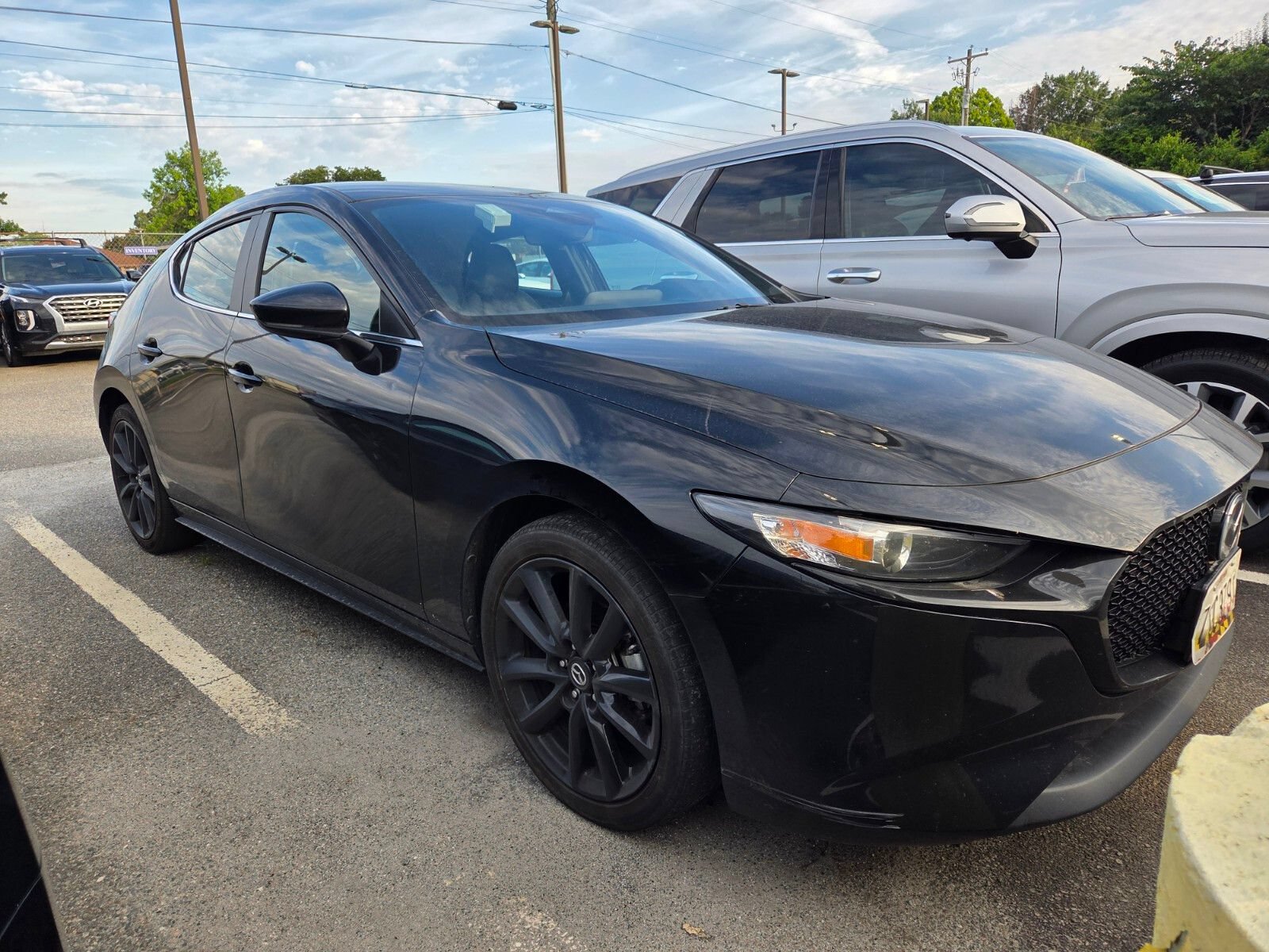 Used 2024 MAZDA MAZDA3 s FWD image 1