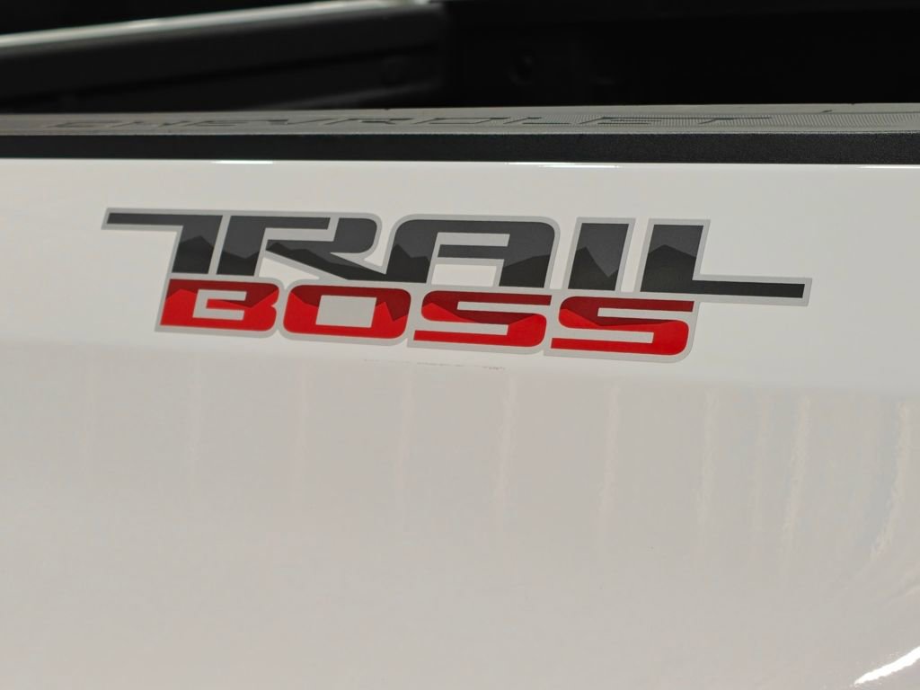 Used 2019 Chevrolet Silverado 1500 LT Trail Boss image 54