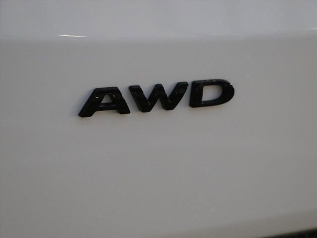 New 2026 Ford Transit 250 148 Medium Roof Extended AWD w/ Load Area Protection Package image 18