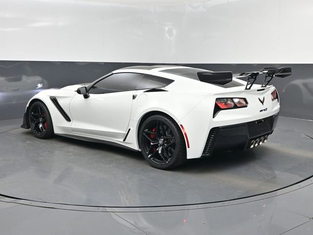 Used 2019 Chevrolet Corvette ZR1 RWD image 4