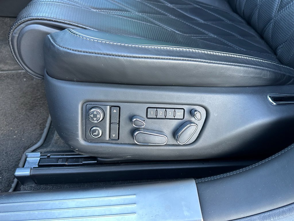 Used 2014 Bentley Flying Spur W12 image 14