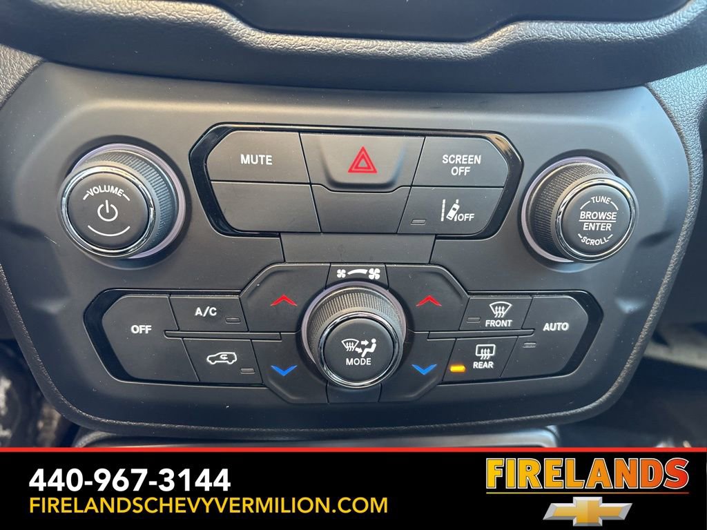 Used 2022 Jeep Renegade Latitude w/ Convenience Group image 20