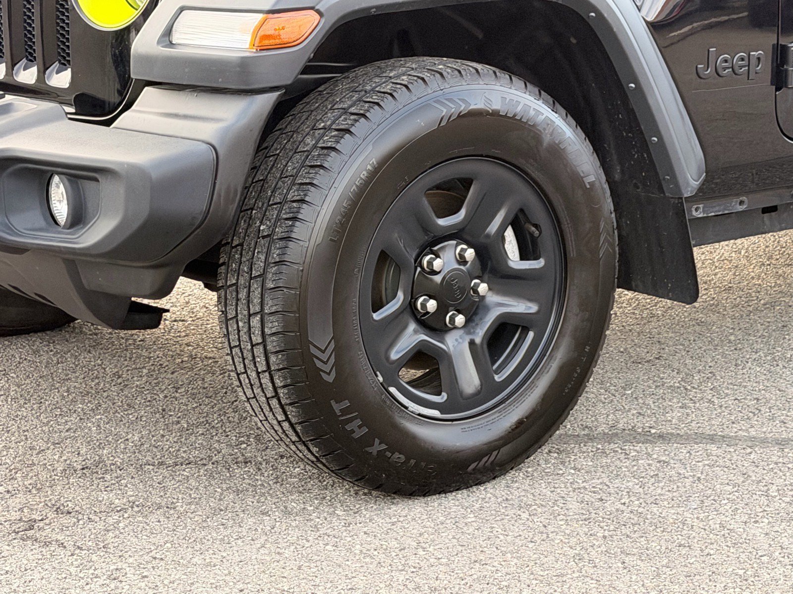 Used 2023 Jeep Wrangler Unlimited Sport image 24