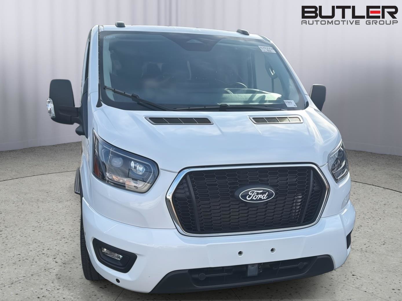 Used 2026 Ford Transit 350 XLT RWD image 5