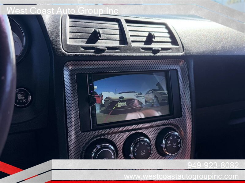 Used 2012 Dodge Challenger R/T RWD image 17