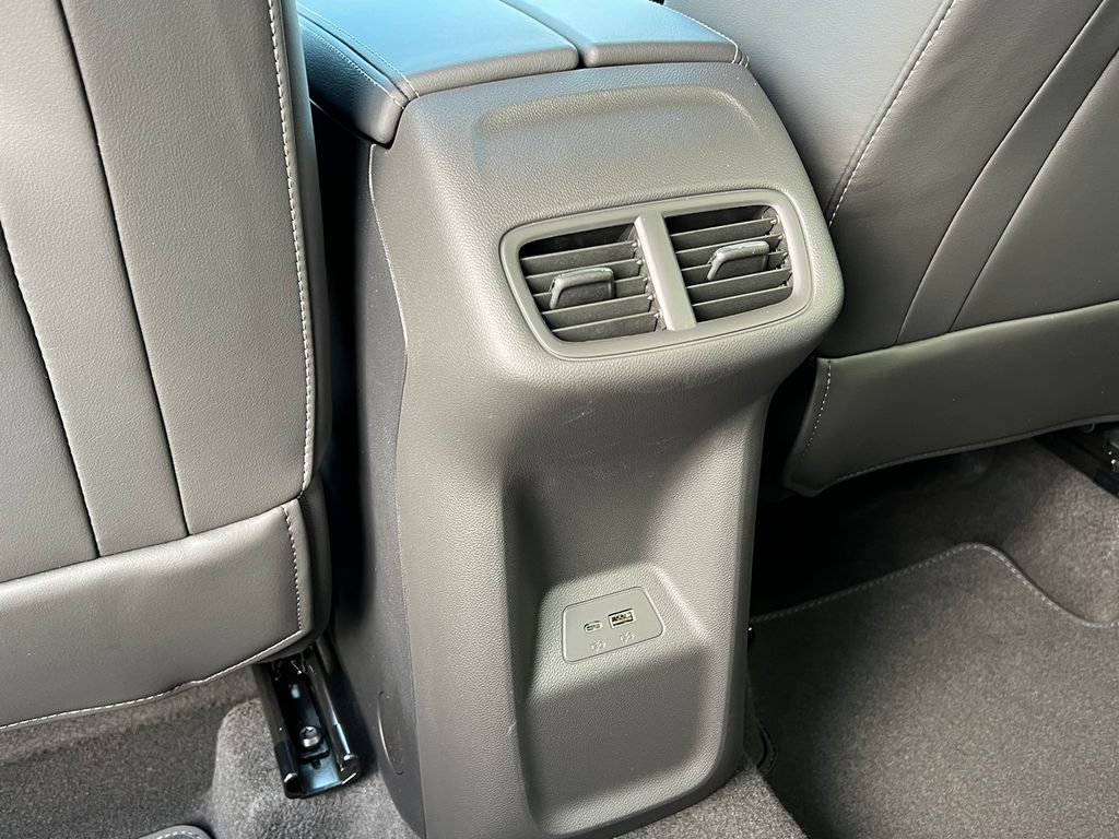 New 2026 Buick Envision Preferred AWD/4WD image 32