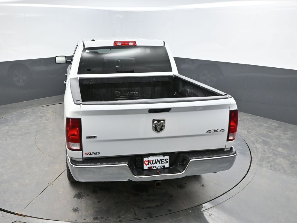 Used 2023 RAM 1500 Classic SLT image 25
