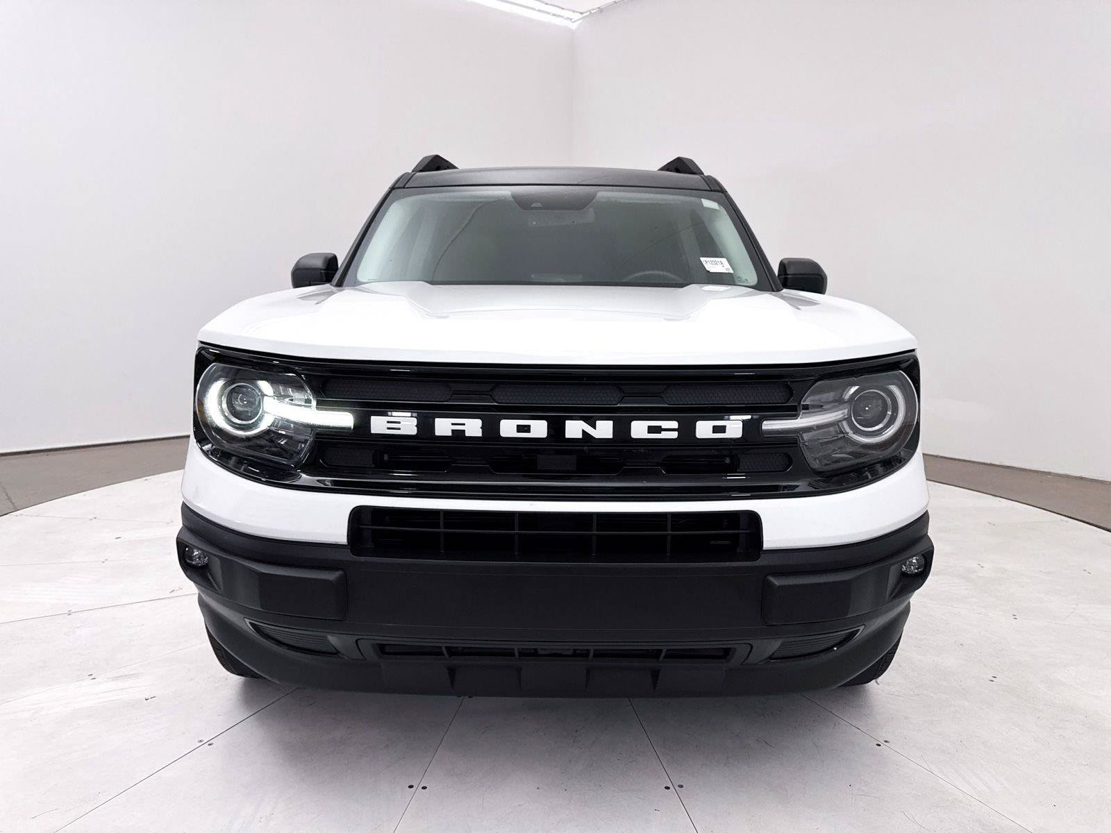 Used 2022 Ford Bronco Sport Outer Banks AWD/4WD image 12