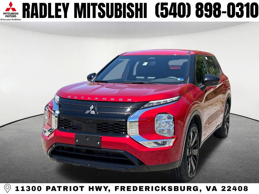 New 2026 Mitsubishi Outlander LE
