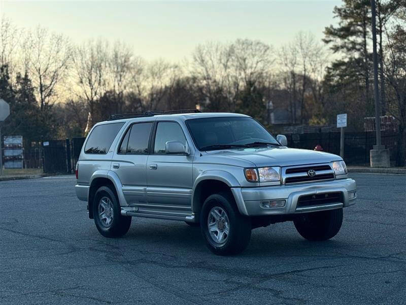 Used 2000 Toyota 4Runner Limited image 6