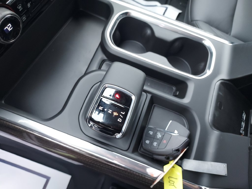 New 2026 Chevrolet Silverado 1500 RST w/ Redline Edition AWD/4WD image 25