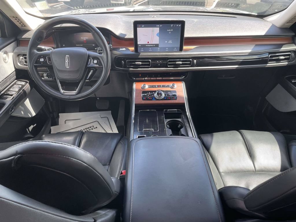 Used 2021 Lincoln Aviator Reserve w/ Equipment Group 201A RWD image 11