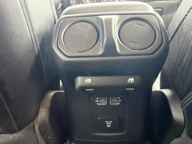 Used 2023 Jeep Wrangler Unlimited Sahara w/ Cold Weather Group AWD/4WD image 12