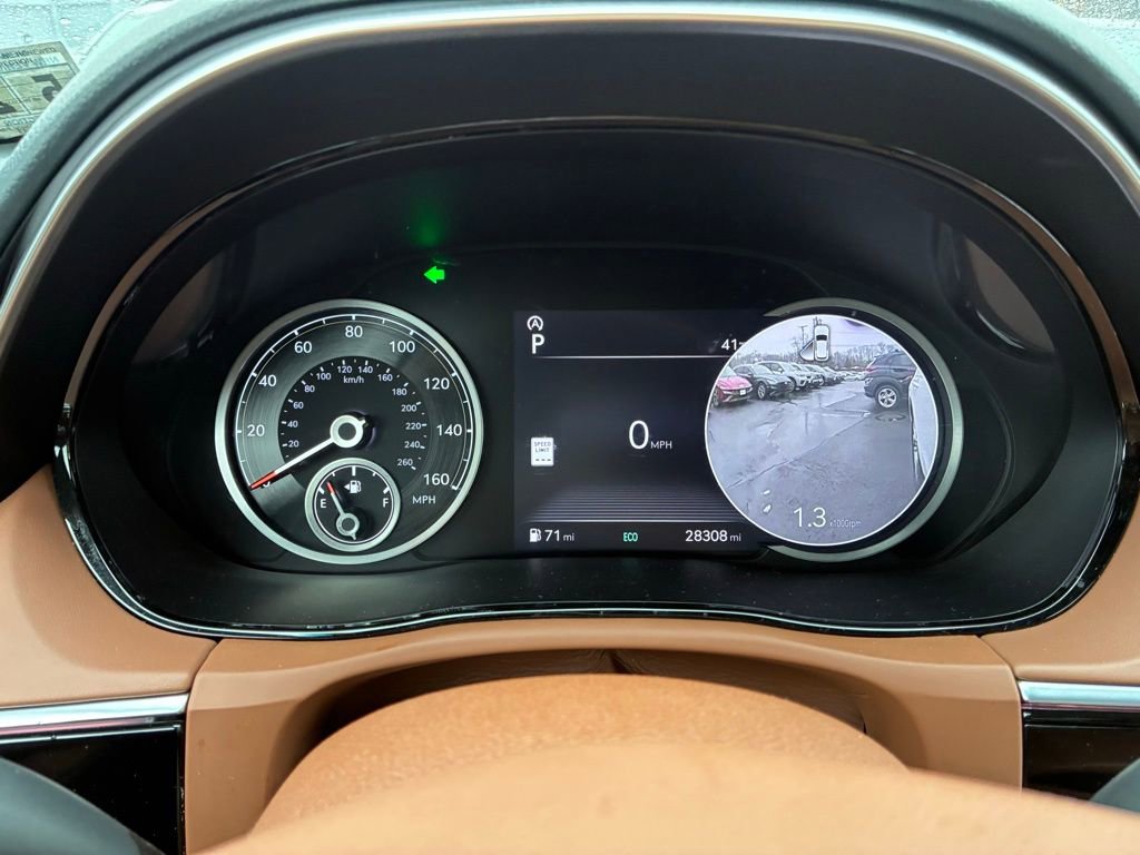 Used 2023 Genesis GV70 2.5T w/ Advanced Package image 31