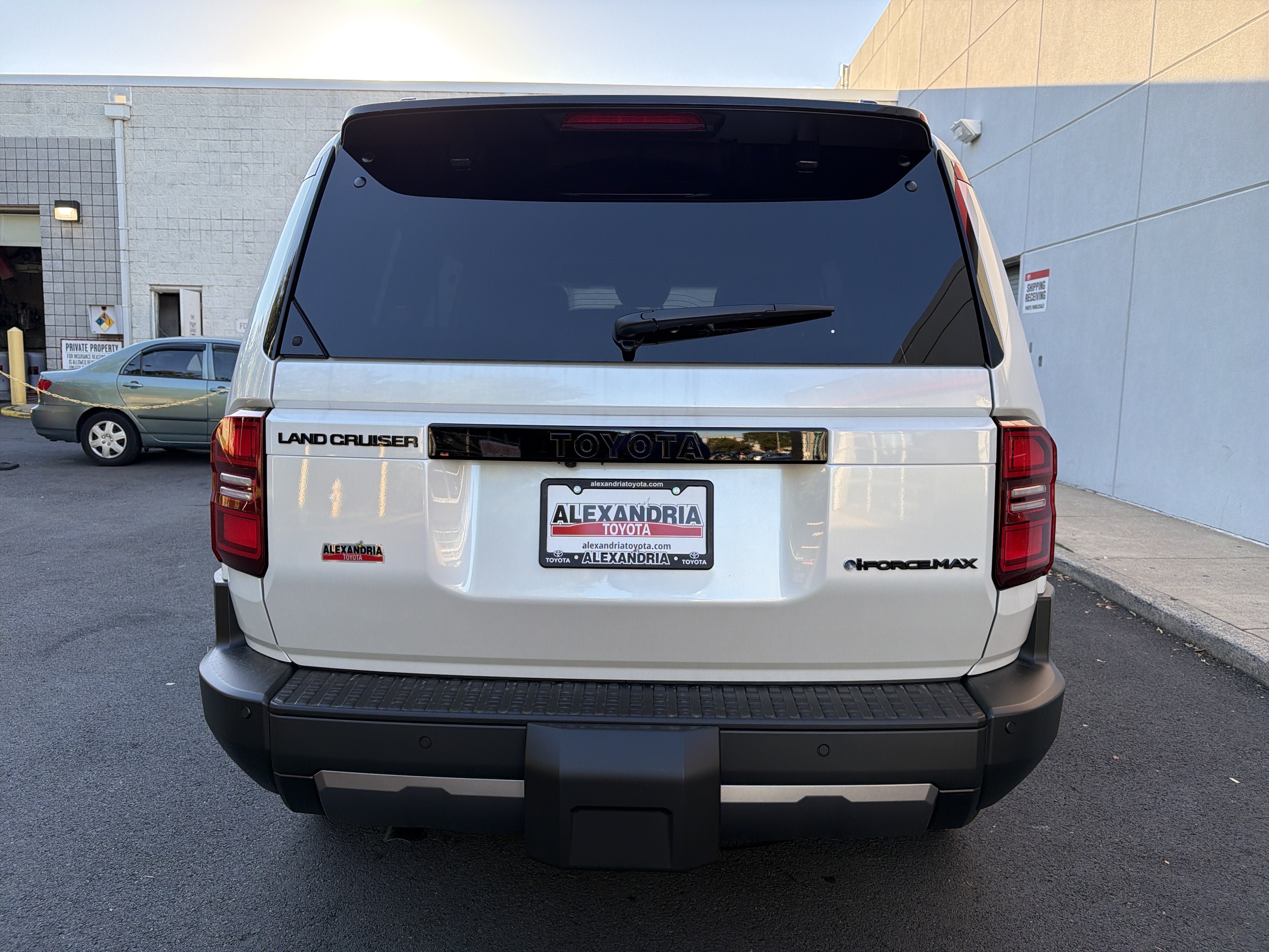New 2027 Toyota Land Cruiser w/ Premium Package AWD/4WD image 5