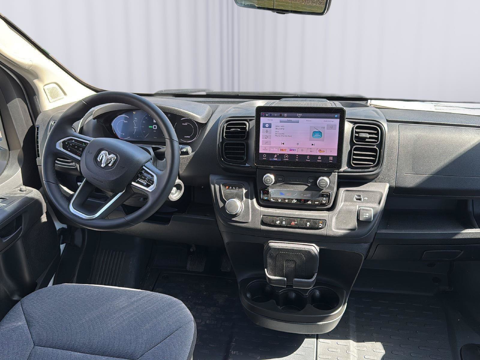 New 2025 RAM ProMaster 3500 FWD image 20