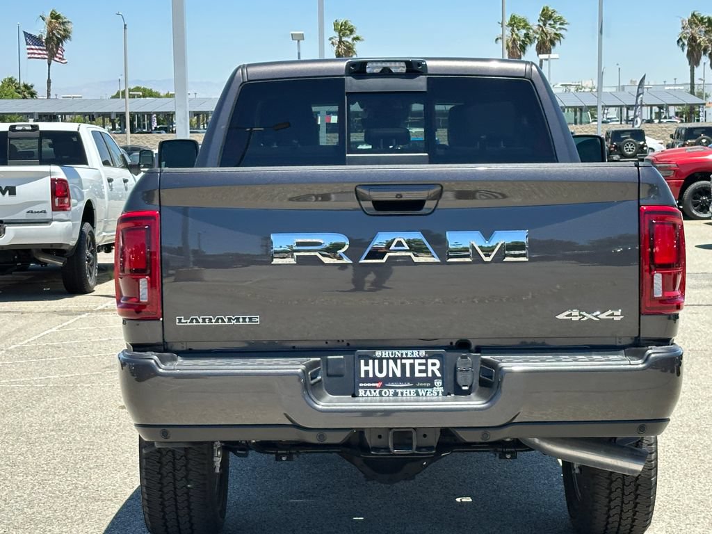New 2026 RAM 2500 Laramie w/ Sport Appearance Package AWD/4WD image 6