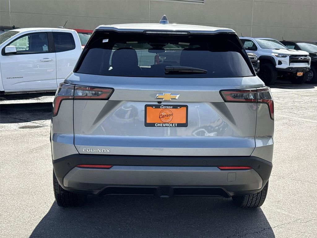 Used 2025 Chevrolet Equinox LT image 4