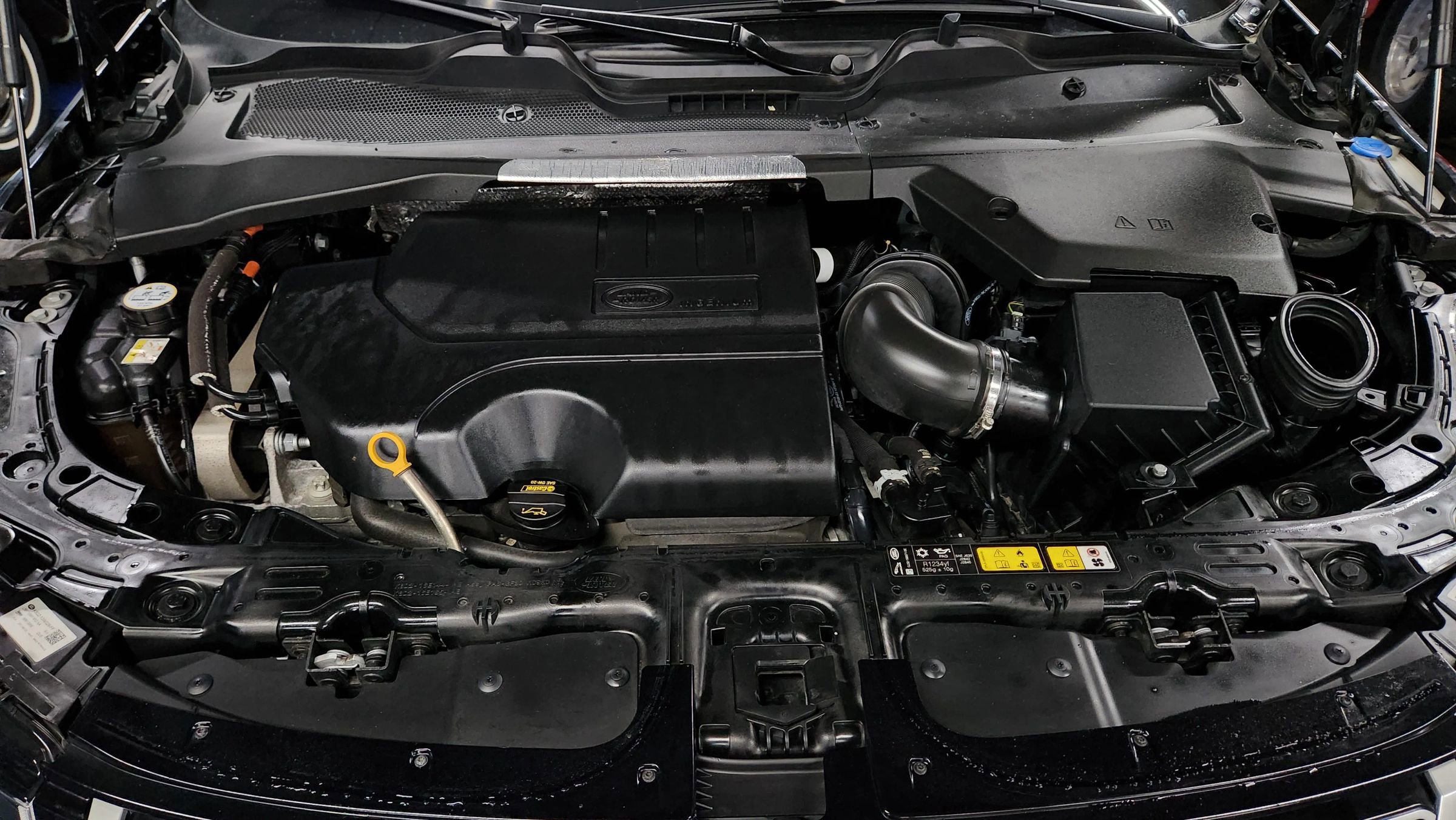 Used 2020 Land Rover Range Rover Evoque SE image 48