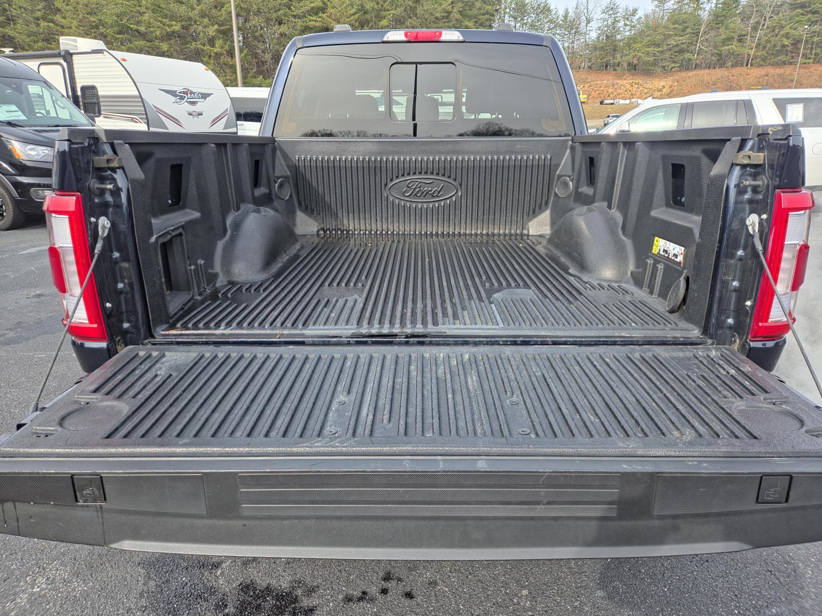 Used 2022 Ford F150 Lariat image 12