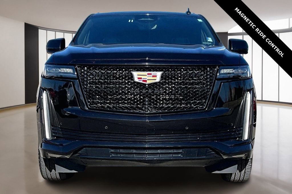 Used 2023 Cadillac Escalade ESV Sport image 3