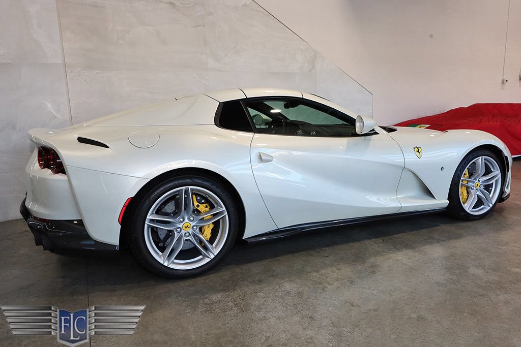 Used 2021 Ferrari 812 GTS RWD image 51