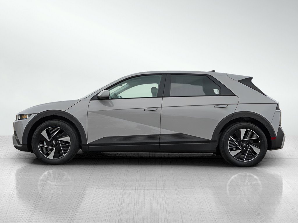 New 2026 Hyundai Ioniq 5 SEL image 4