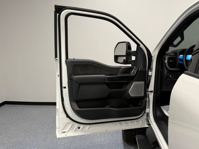 Used 2026 Ford F450 Platinum w/ Snow Plow Prep Package AWD/4WD image 12