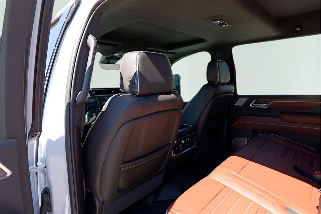 New 2026 GMC Sierra 2500 Denali Ultimate w/ Max Trailering Package image 23